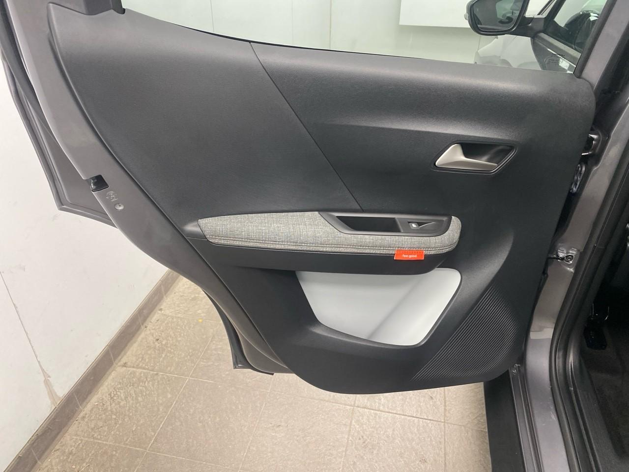 Citroën C3 Aircross turbo 100 ch man plus — photo 20