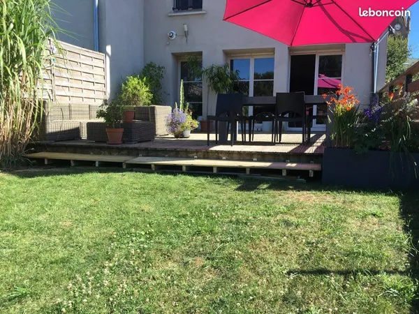 Spacieux appartement F4 avec terrasse et jardin à Cherisey
