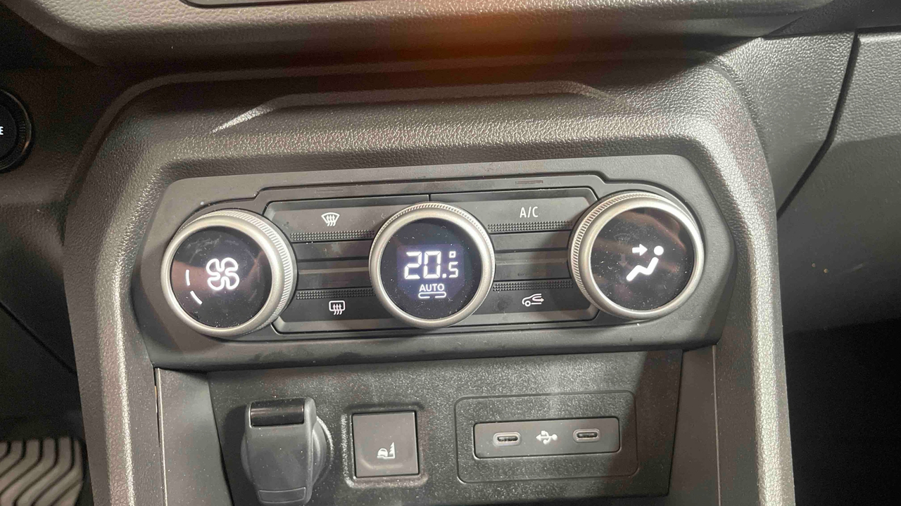 Dacia Sandero ECO-G 120 auto — photo 17