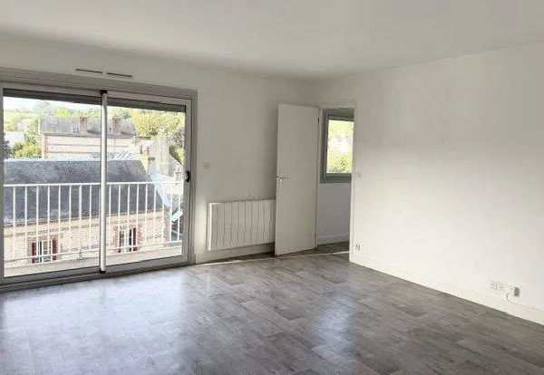 Appartement 2 pièces 65 m²