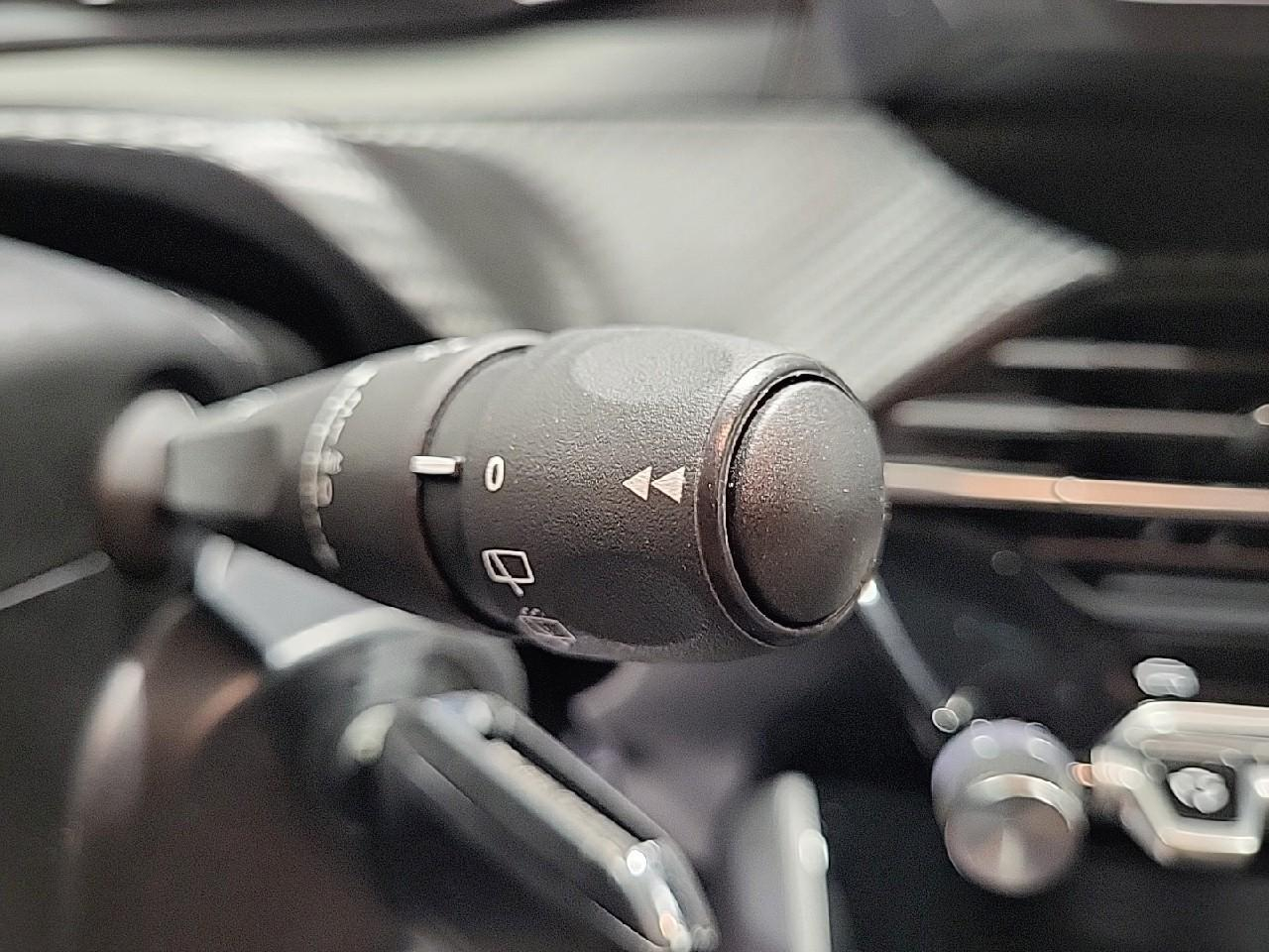Peugeot 208 puretech 75 s&s bvm5 active — photo 21