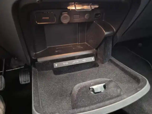 Citroën C4 grand  spacetourer bluehdi 130 s&amp;s eat8 — photo 45