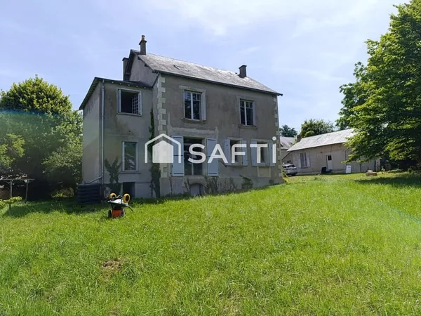 Centre bourg, maison familiale, projet touristique