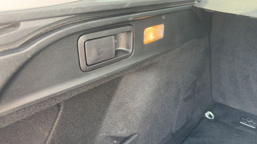 Peugeot 308 SW 1.5 BlueHDi 130 EAT6 - Active Business – 2019 – 146443 km – Diesel – Boîte Automatique — photo 25