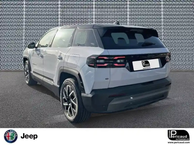 Jeep Compass 157 kw 4x2 — photo 3
