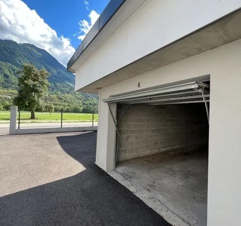 Parking/box 29 m² Marlens
