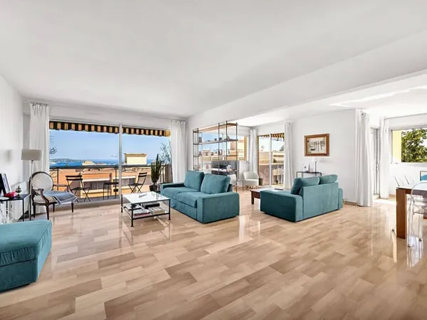 Appartement 5 pièces 153 m²