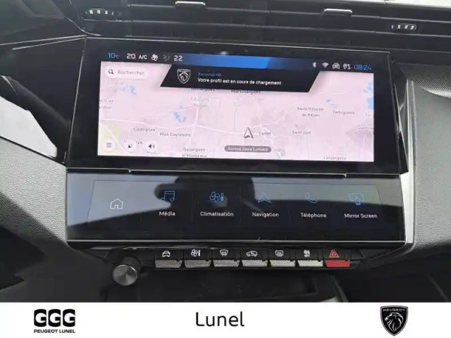 Peugeot 308 phev 180 e-eat8 — photo 16