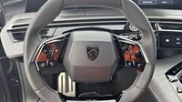 Peugeot 5008 Hybrid 145ch GT e-DCS6 — photo 12