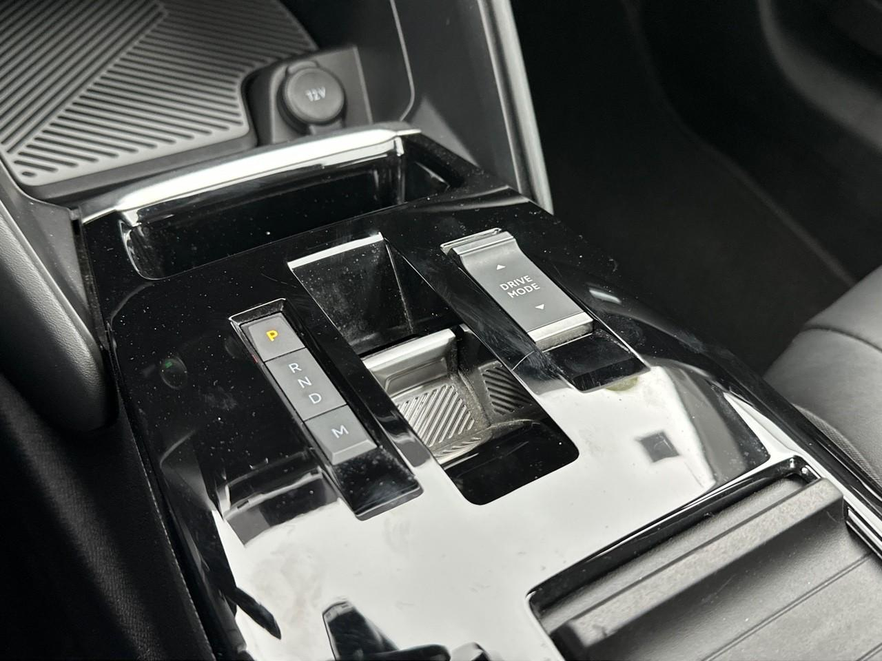 Citroën C4 bluehdi 130 s&s eat8 feel pack — photo 30