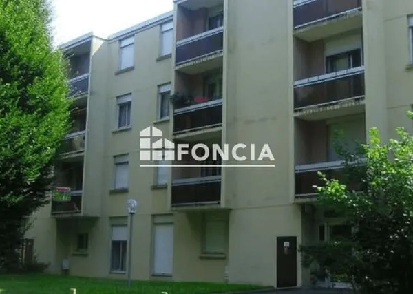Gare et Centre ville à Pied, LE DAUPHIN, RÉSIDENCE DE STANDING, BEL APPARTEMENT T5 DE 72.84m² EN BON
