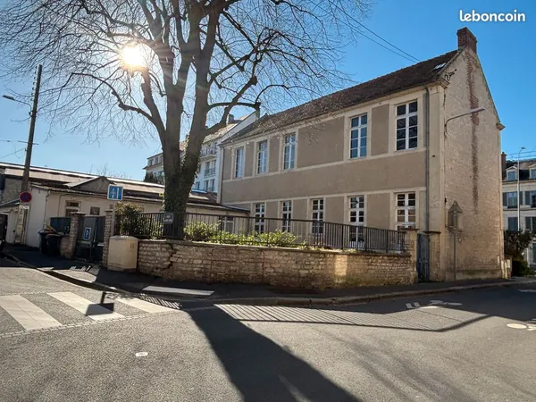 Plateaux à rénover en Appartement de 57 m2 et 63 m2