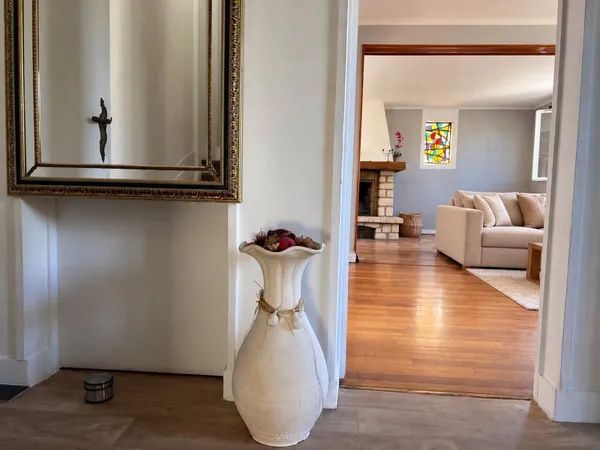 🏡 GAGNY - 175 m² de potentiel à seulement 200 m du RER E avec dépendance