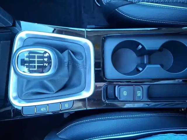 Kia Xceed 1.5 t-gdi 140 ch bvm6 — photo 24
