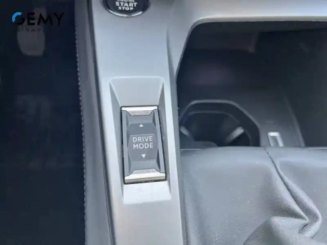 Peugeot 308 puretech 130ch s&amp;s bvm6 — photo 18