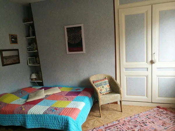 Loue jolie chambre à une étudiante dans maison à Rouen - 1 chambre, 15m²