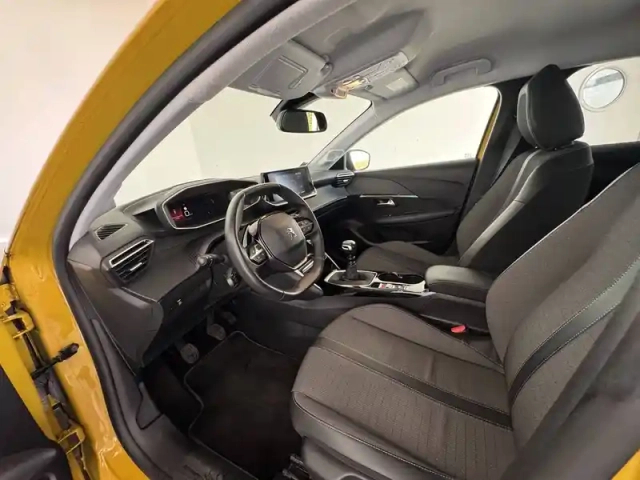 Peugeot 208 puretech 100 s&amp;s bvm6 — photo 13