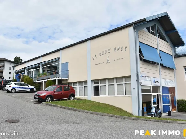 Local 278 m² Annecy