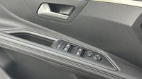 Peugeot 3008 1.5 BlueHDi 130ch S&S Allure Pack EAT8 — photo 16