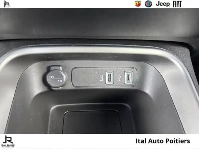 Jeep Avenger 1.2 turbo t3 100ch altitude (186?/mois après 1er loyer de 3000?) — photo 14