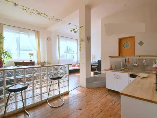 Loft 5 pièces 95 m²