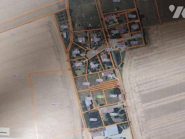Terrain constructible 1346 m²