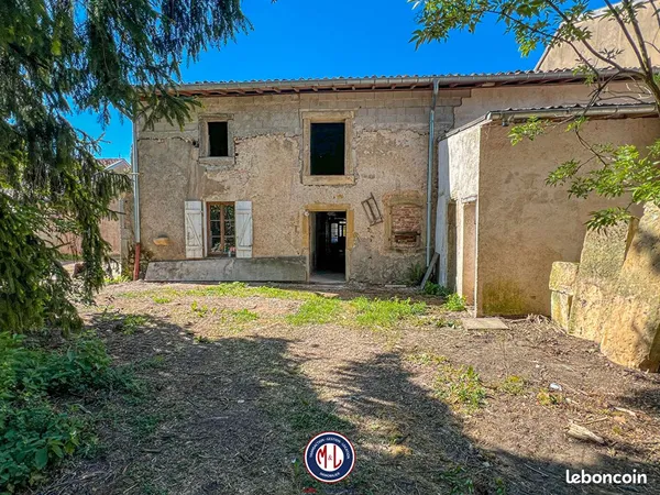 Maison 7 pièces 390 m²
