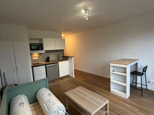 Studio 2 pièces 24 m²