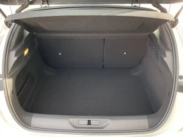 Peugeot 308 1.2 puretech 130ch s&amp;s active pack — photo 10