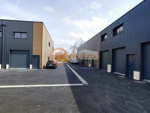 Bureaux 78 m²