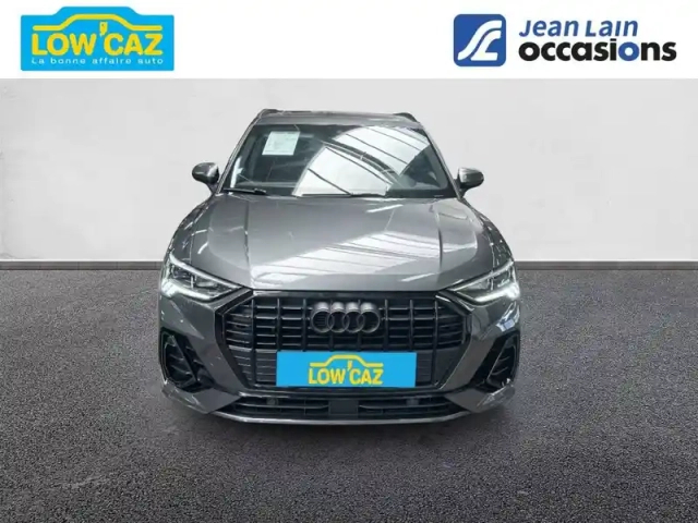 Audi Q3 35 tfsi 150 ch s tronic 7 — photo 2