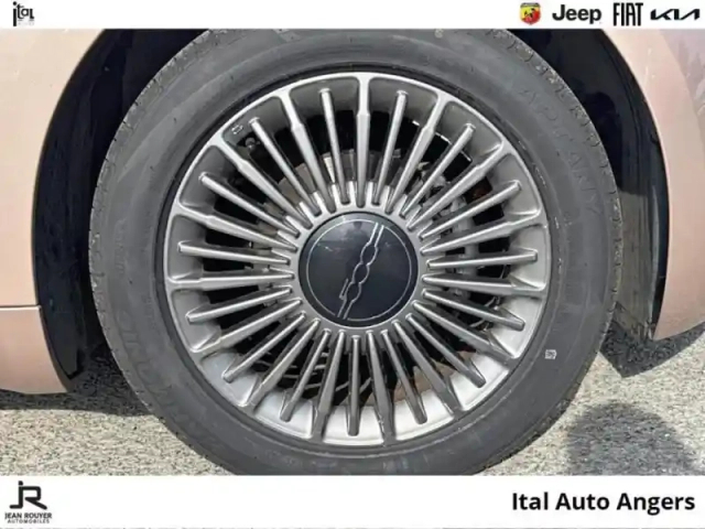 Fiat 500 e 95ch icône — photo 11