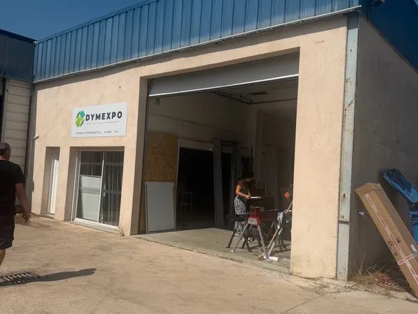 Local à vauvert 140m2