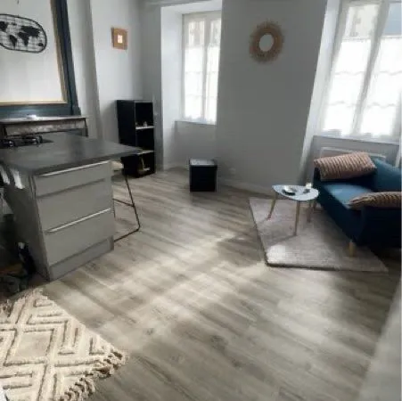 Vend appartement centre bourg