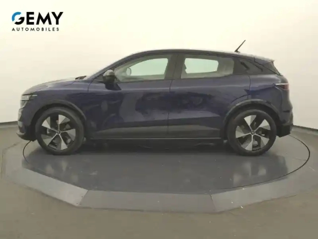 Renault Megane e-tech ev60 220 ch optimum charge — photo 34