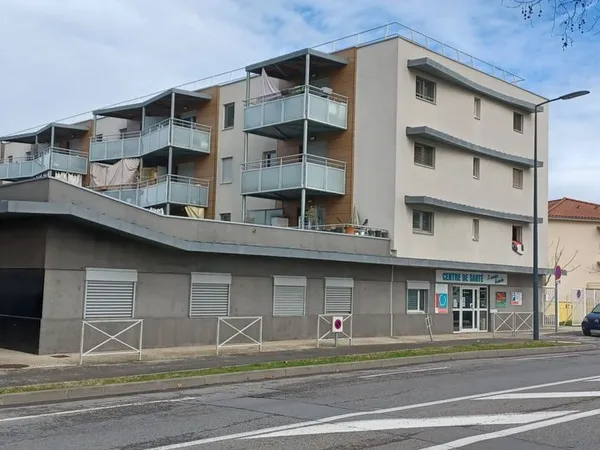 ROMANS-SUR-ISÈRE - LOCAL PROFESSIONNEL 617 m²