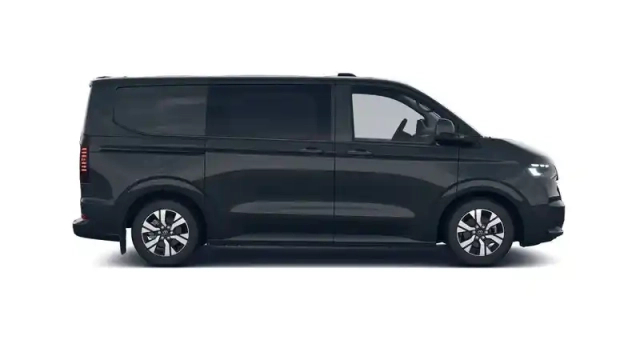 Volkswagen Transporter van l1h1 2.0 tdi 150 bva8 4motion — photo 5