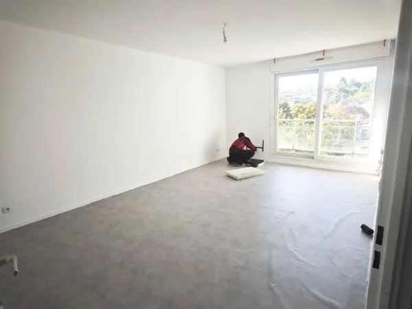 Loue appartement T3 66 m2 Creil centre