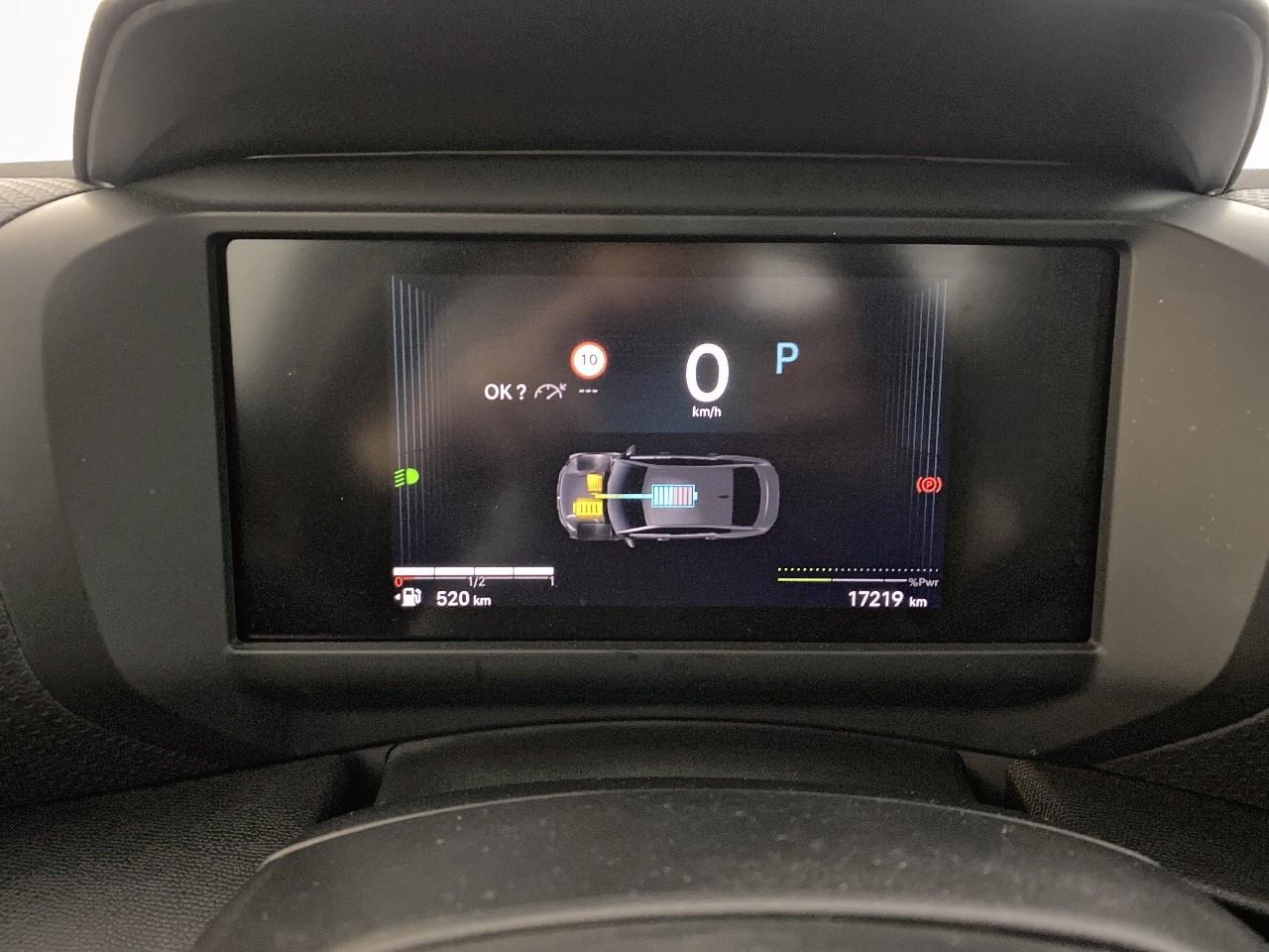 Citroën C4 X hybride 145 ch e-dcs6 plus — photo 13