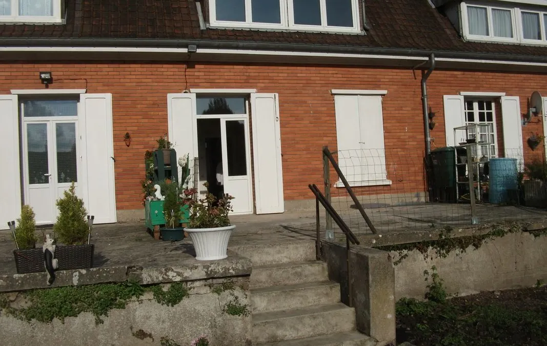 Photo 3