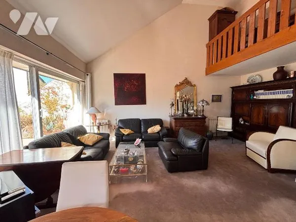 Appartement 5 pièces 130 m²
