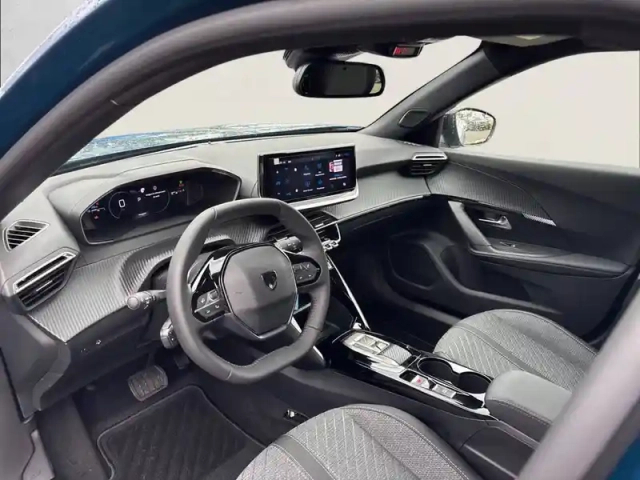 Peugeot 2008 hybrid 145 e-dcs6 — photo 8