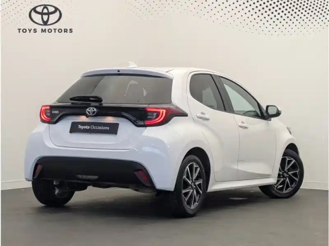 Toyota Yaris 120 vvt-i design — photo 3