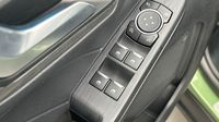 Ford Kuga 2.5 Duratec 180ch Hybrid FlexiFuel Active X Powershift — photo 19