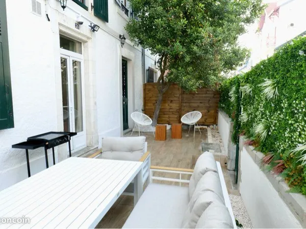 T3 aux Halles- terrasse 30m2 - stationnement