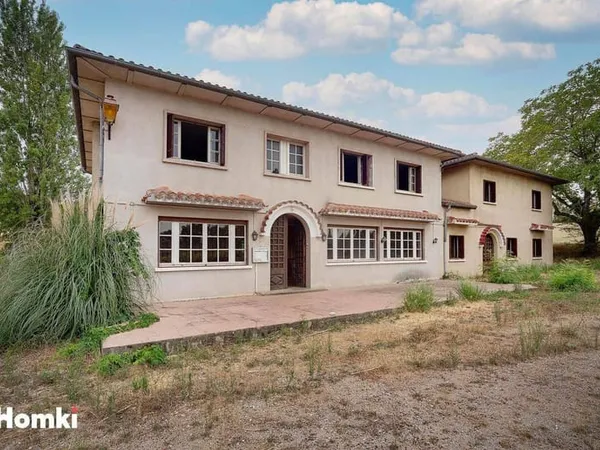 Maison 21 pièces 578 m²