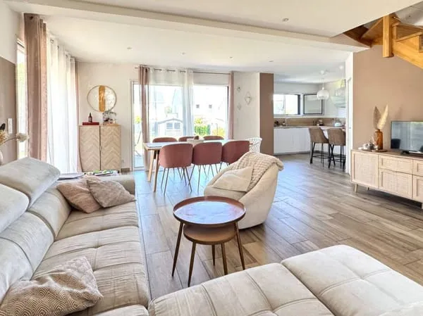 Maison 4 pièces 120 m²