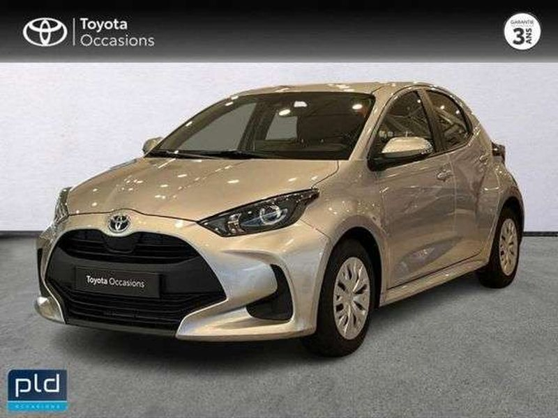 Toyota YARIS Toyota Yaris 116h Dynamic 5p MC24 — photo 1