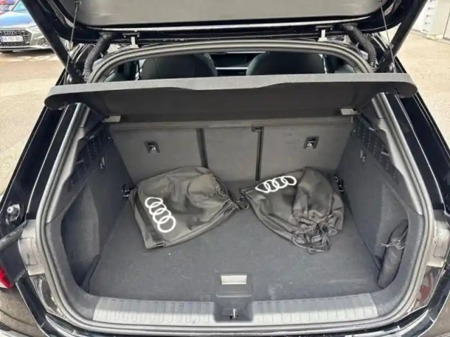 Audi A3 sportback 40 tfsi e 204ch phev s line s tronic 6 — photo 24