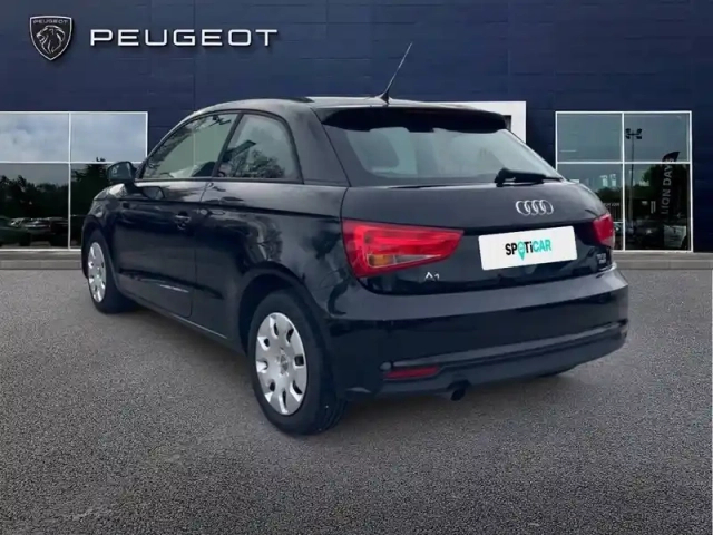 Audi A1 1.0 tfsi ultra 82 — photo 33